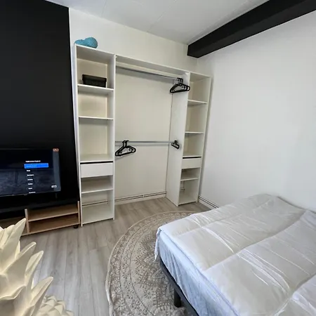 Appartement T1 Bis - Calme Vue Degagee Bien Equipe *